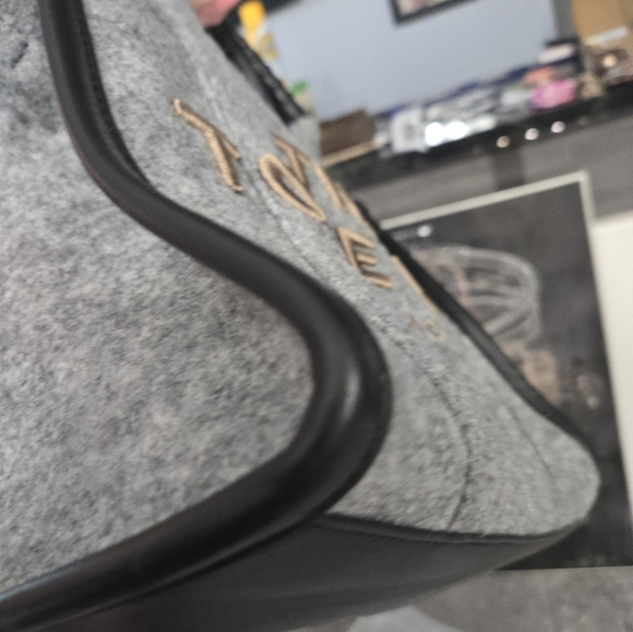 Marc Jacobs Gray The Tote Bag Flannel Wool - Picture 5 of 9